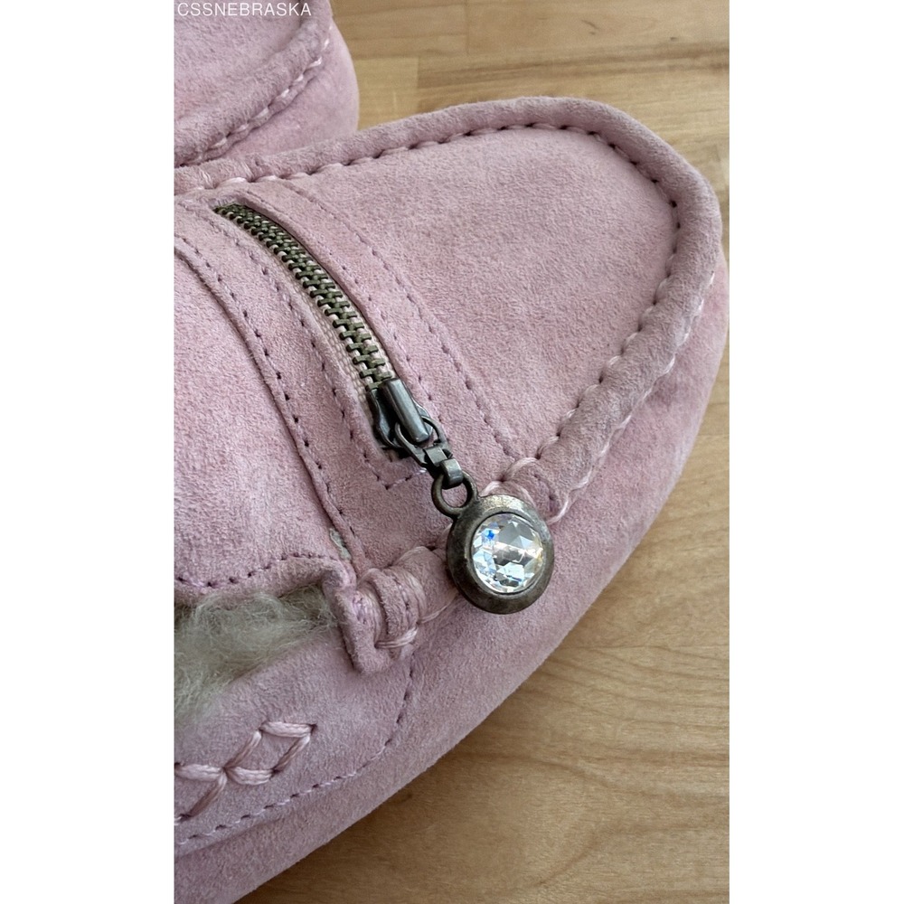 UGG Ansley Swarovski Breast Cancer Awareness Pink Suede Moccasins Women's Size 7 - Picture 6 of 9